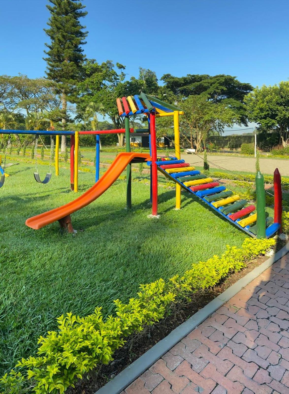 Hotel Villa Zaragoza Ngoại thất bức ảnh
